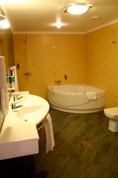 Engenho Velho Estalagem Hotel Arco da Calheta  Zewnętrze zdjęcie